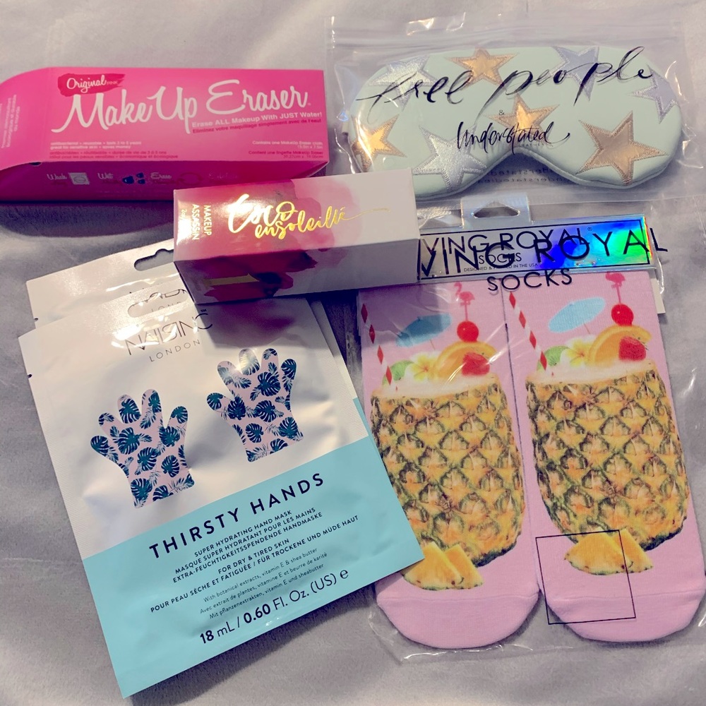 BUNDLE of self-care must haves🥰